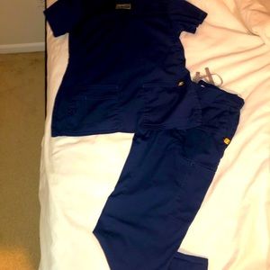 Wonder wink scrub sets XS/XSP